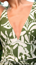 Cargar imagen en el visor de la galería, Vestido de Baño Enterizo Manhattan
