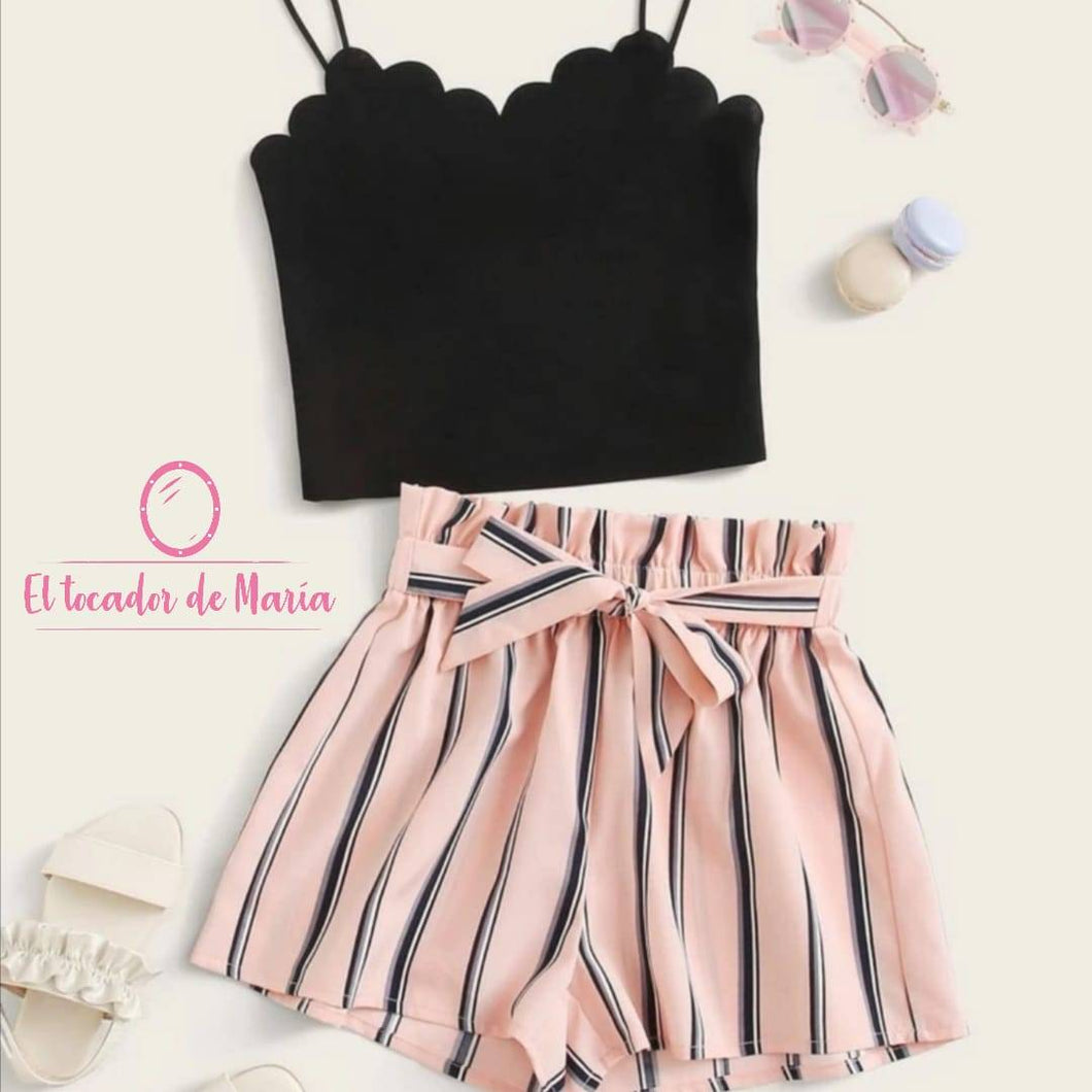 Conjunto Blusa Negra/Short Rayas