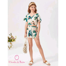 Cargar imagen en el visor de la galería, Conjunto Beige con Flores Verdes
