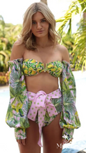 Cargar imagen en el visor de la galería, Vestido de Baño Limones, Top con Mangas
