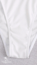 Cargar imagen en el visor de la galería, Vestido de Baño Blanco con Tiras Verdes y Blancas

