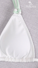 Cargar imagen en el visor de la galería, Vestido de Baño Blanco con Tiras Verdes y Blancas
